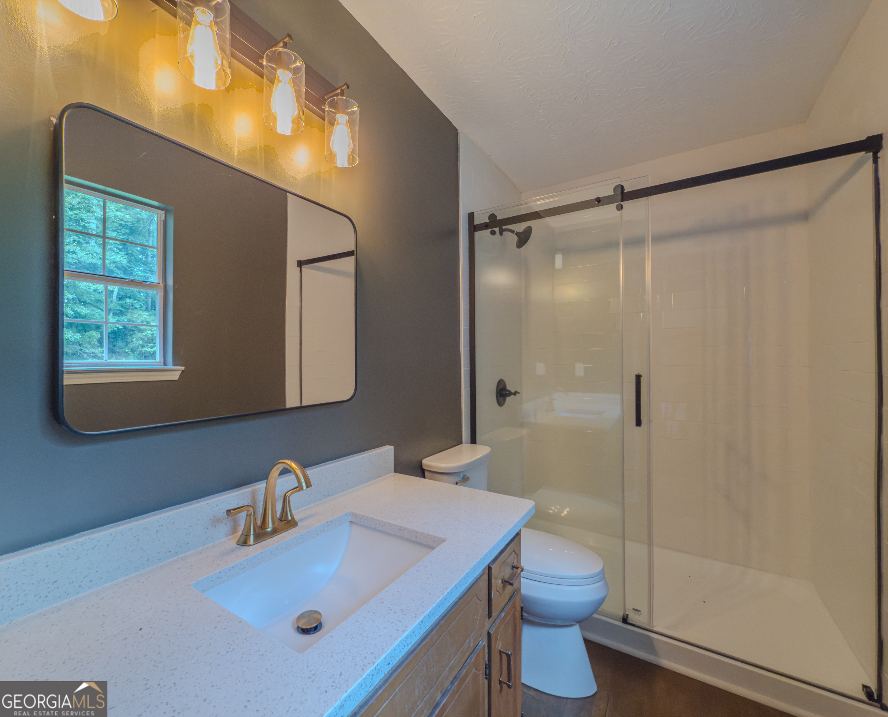 175 Stoneview Circle Property Photo 1