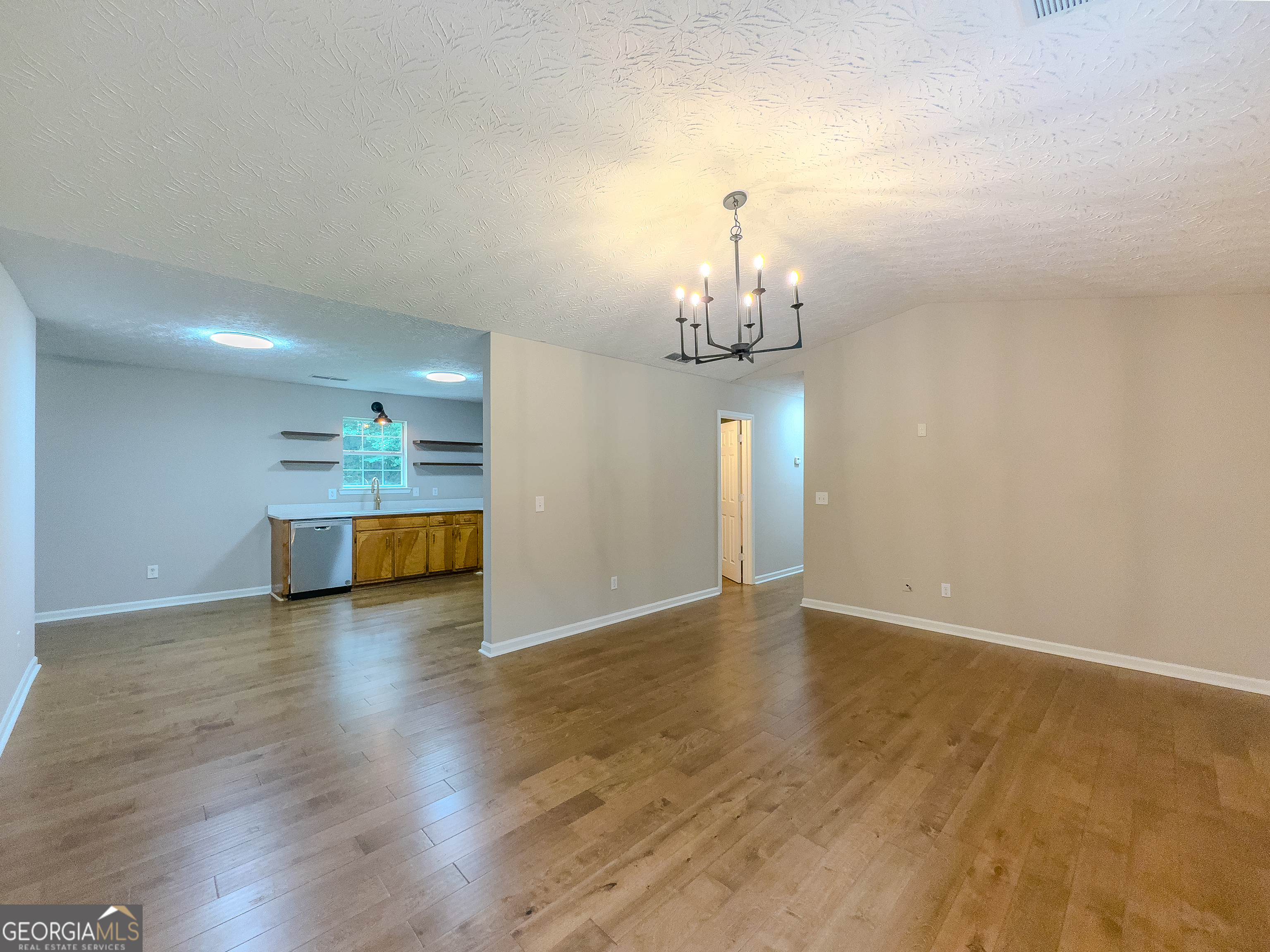 175 Stoneview Circle Property Photo 16