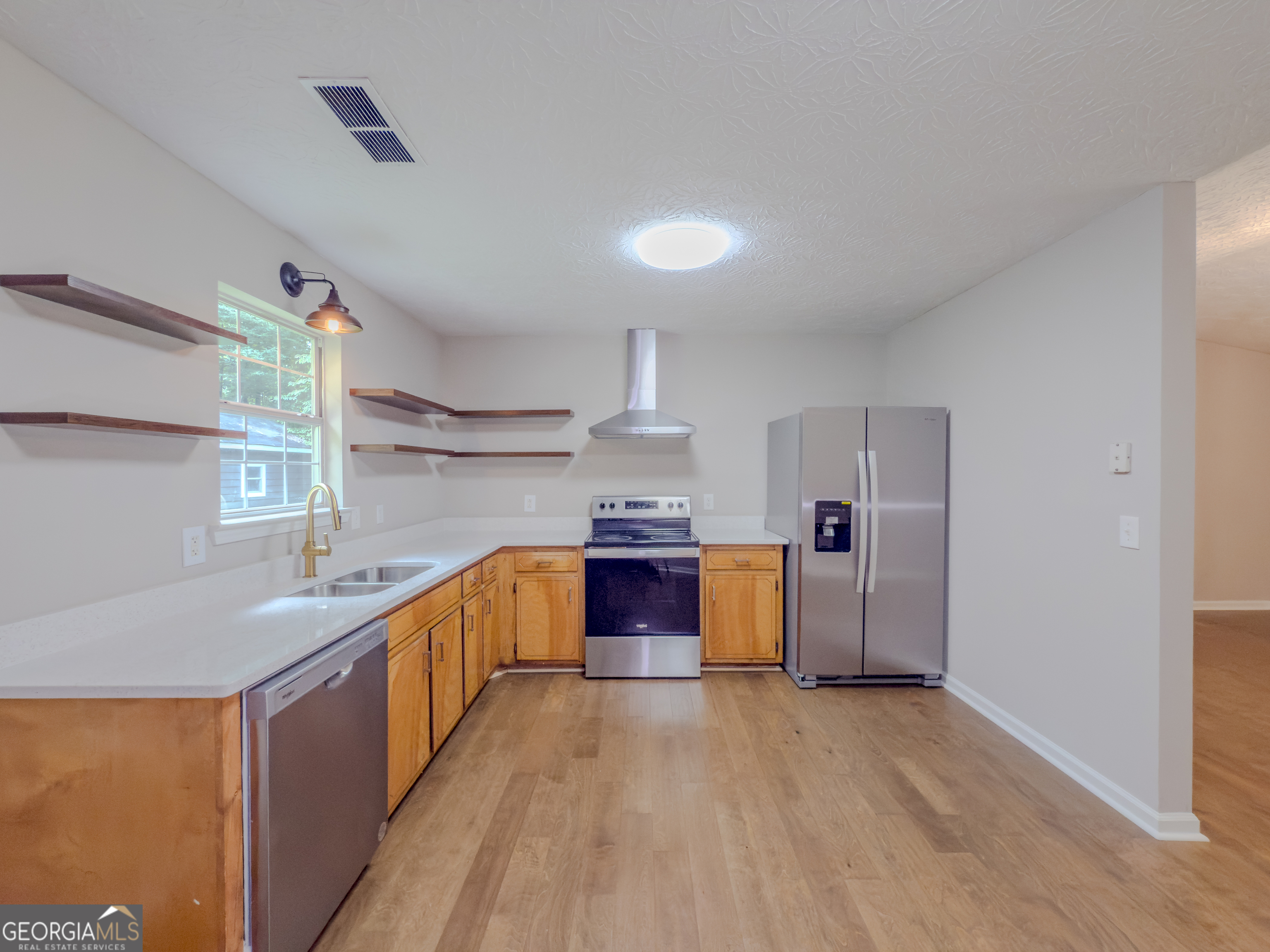 175 Stoneview Circle Property Photo 18