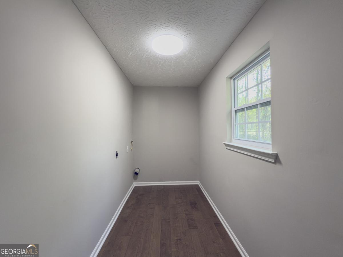 175 Stoneview Circle Property Photo 22