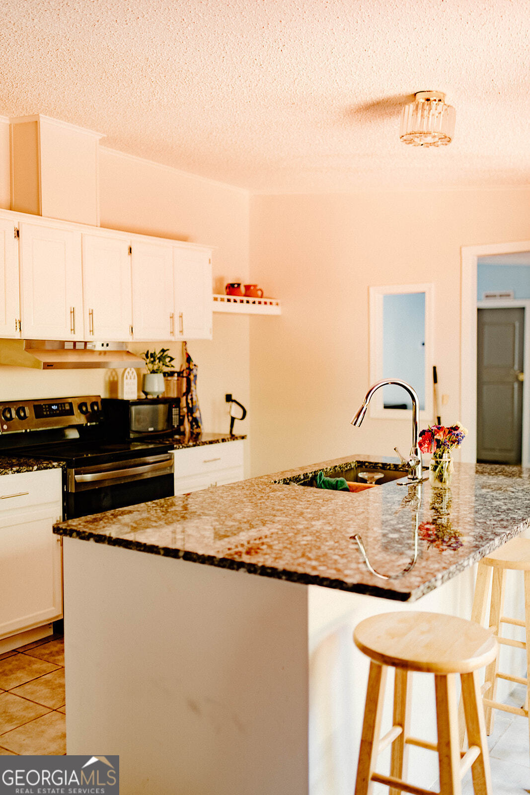 153 Helen Road Property Photo 9