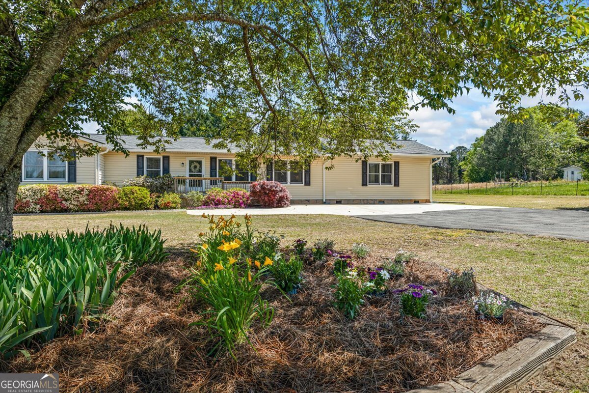 424 N Green Circle Property Photo 1