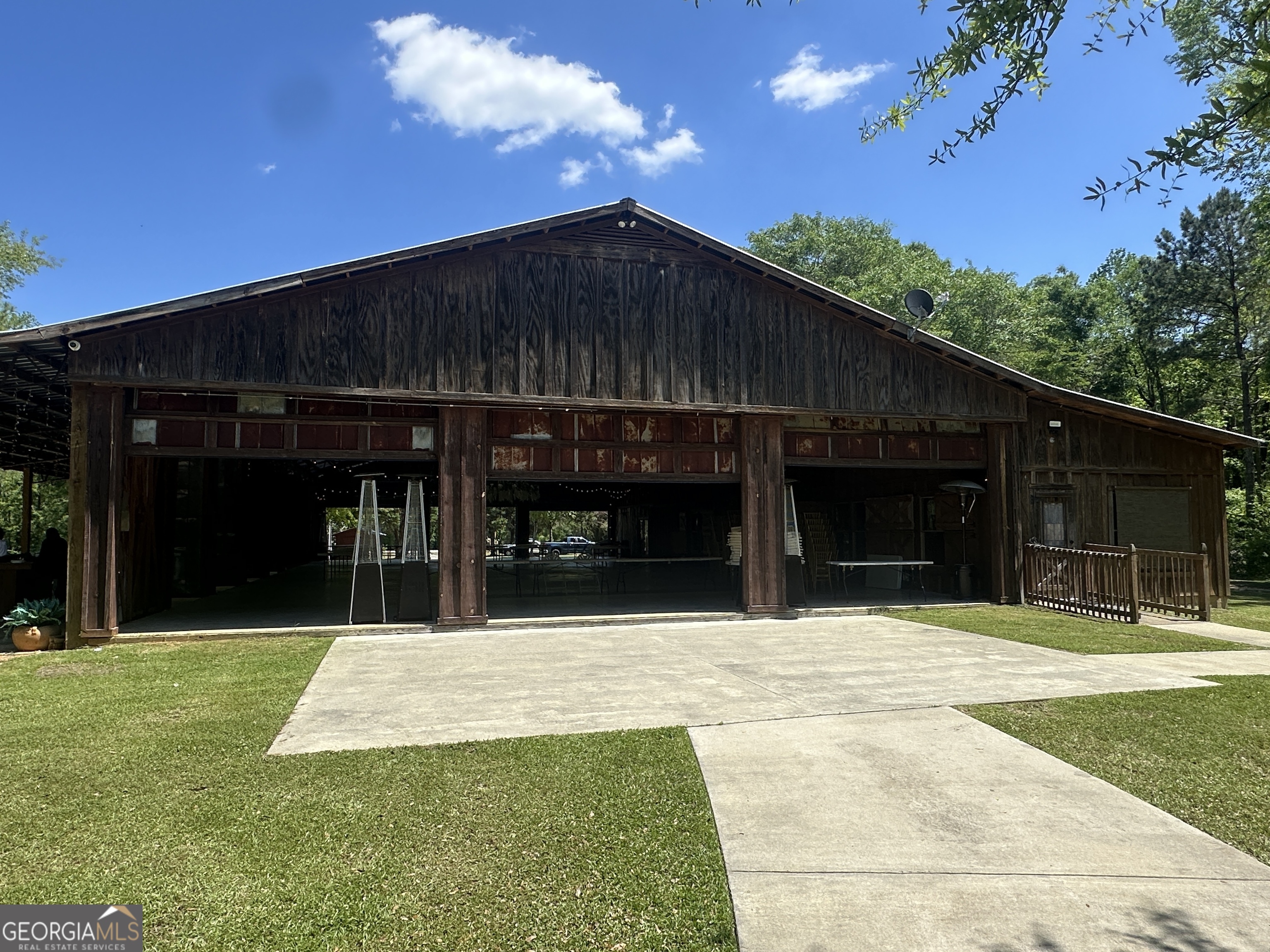 1827 Ga Highway 19 S Property Photo 26