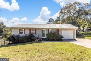 405 Wisteria Road Property Photo
