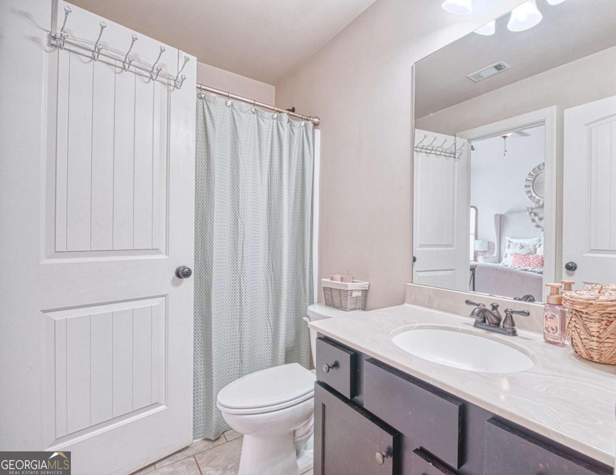 1381 Mayfair Way Property Photo 23