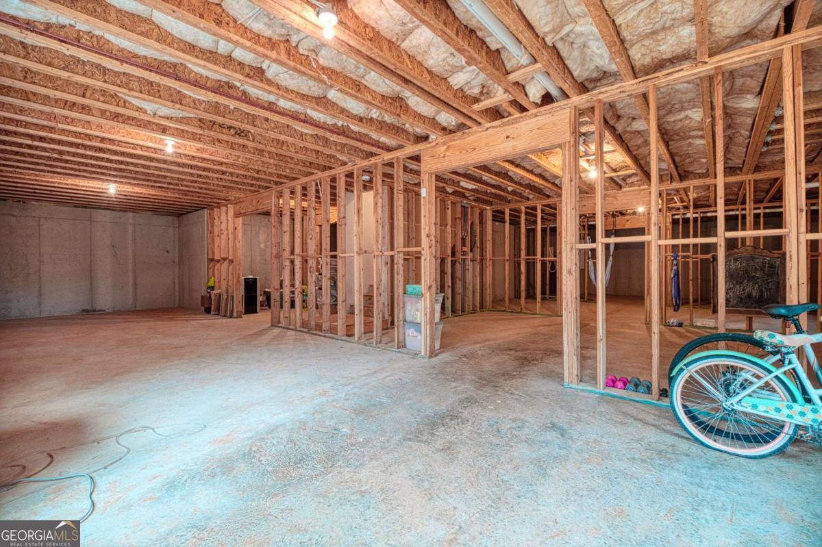 1381 Mayfair Way Property Photo 29