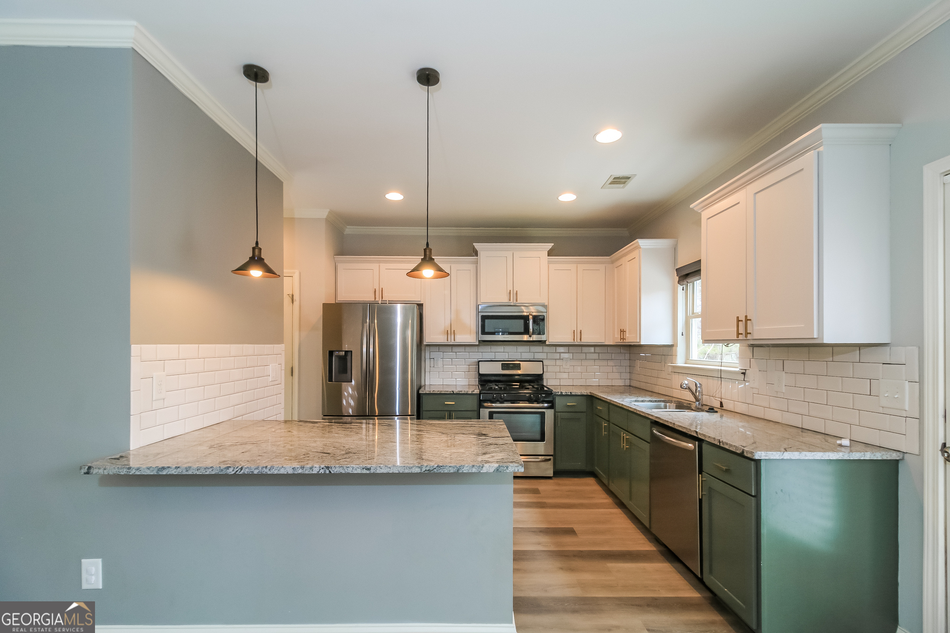 2331 Bouldercliff Way Se Property Photo 10