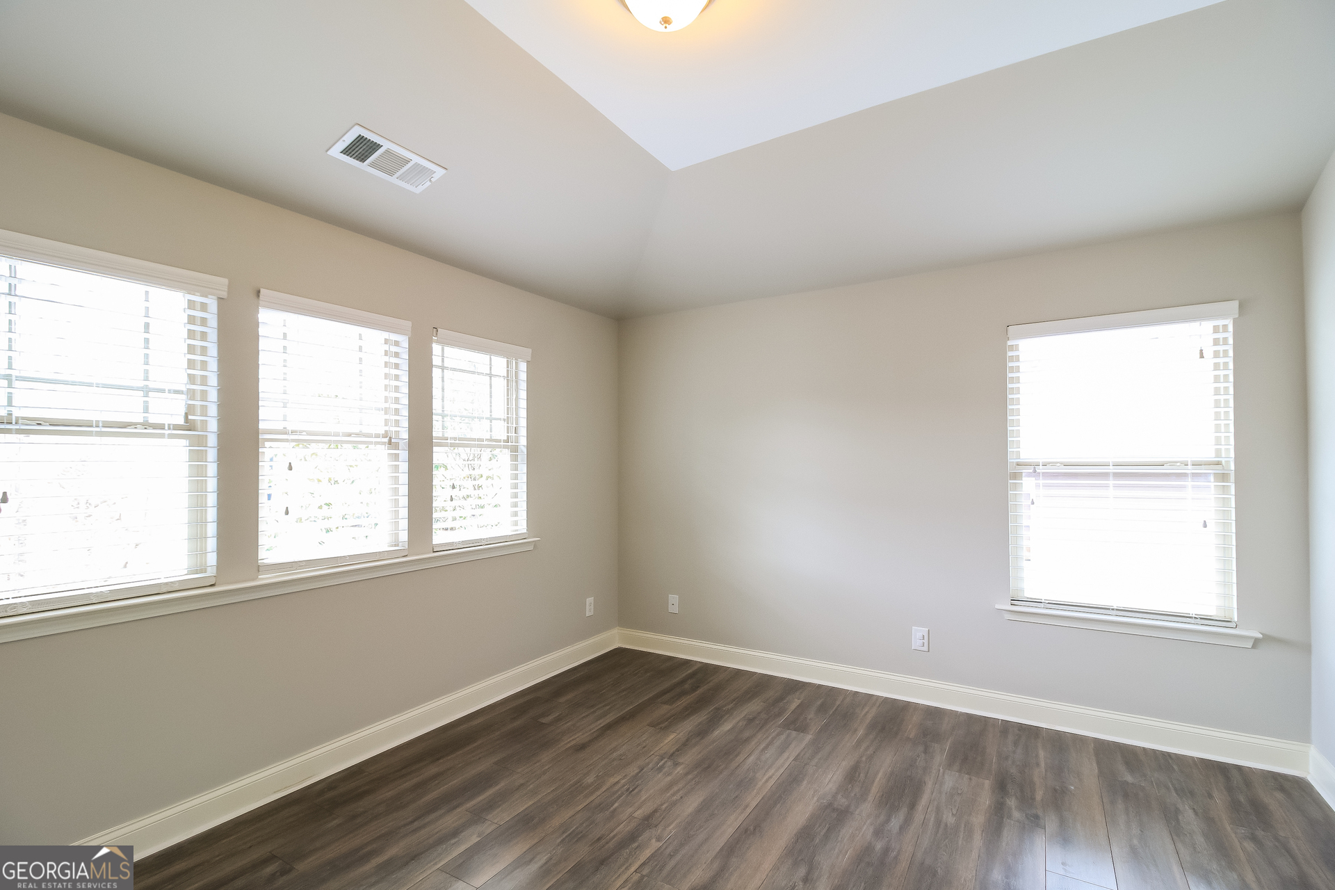 2331 Bouldercliff Way Se Property Photo 18