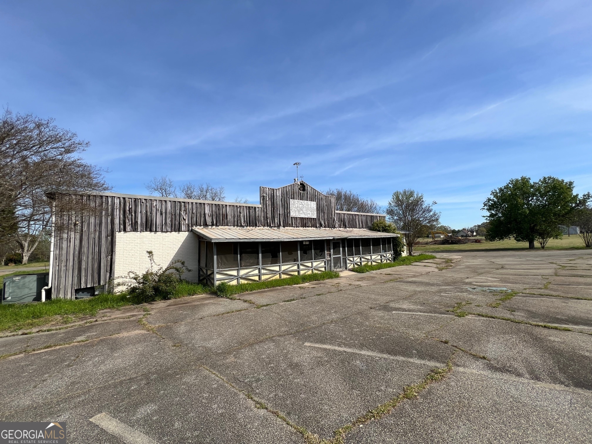6524 Yatesville Highway Property Photo 1