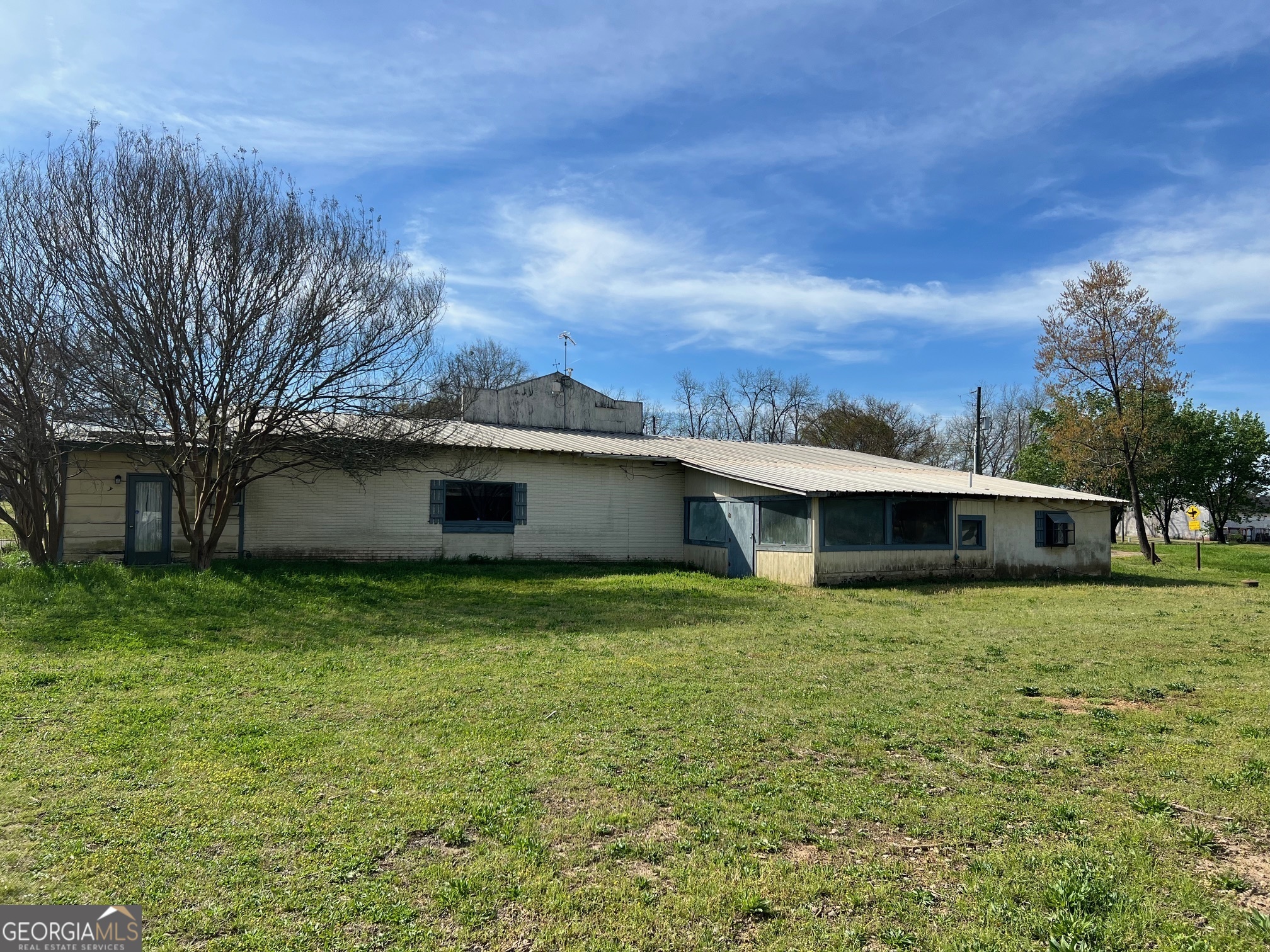 6524 Yatesville Highway Property Photo 4