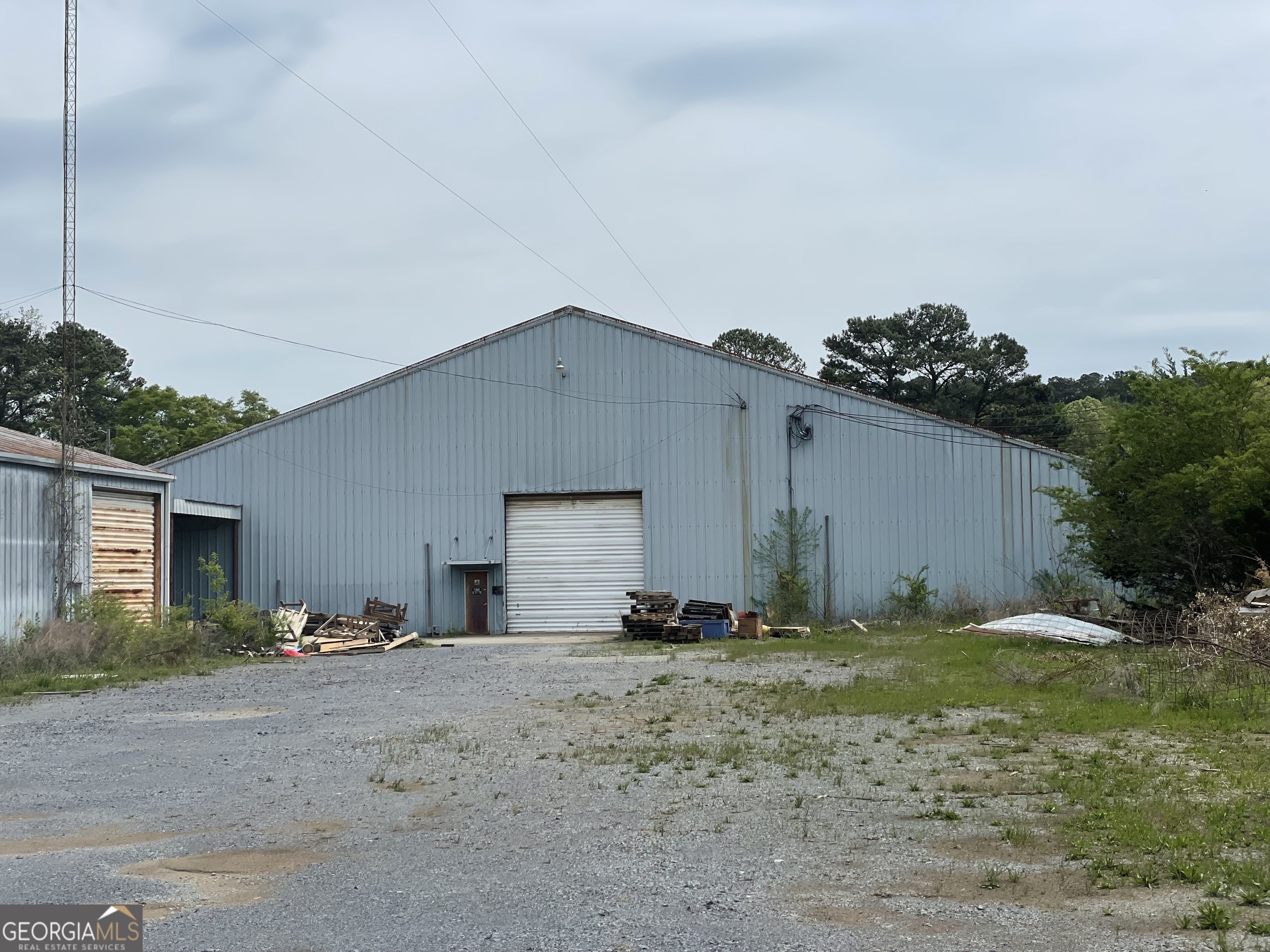 96 Huffaker Road Property Photo 3