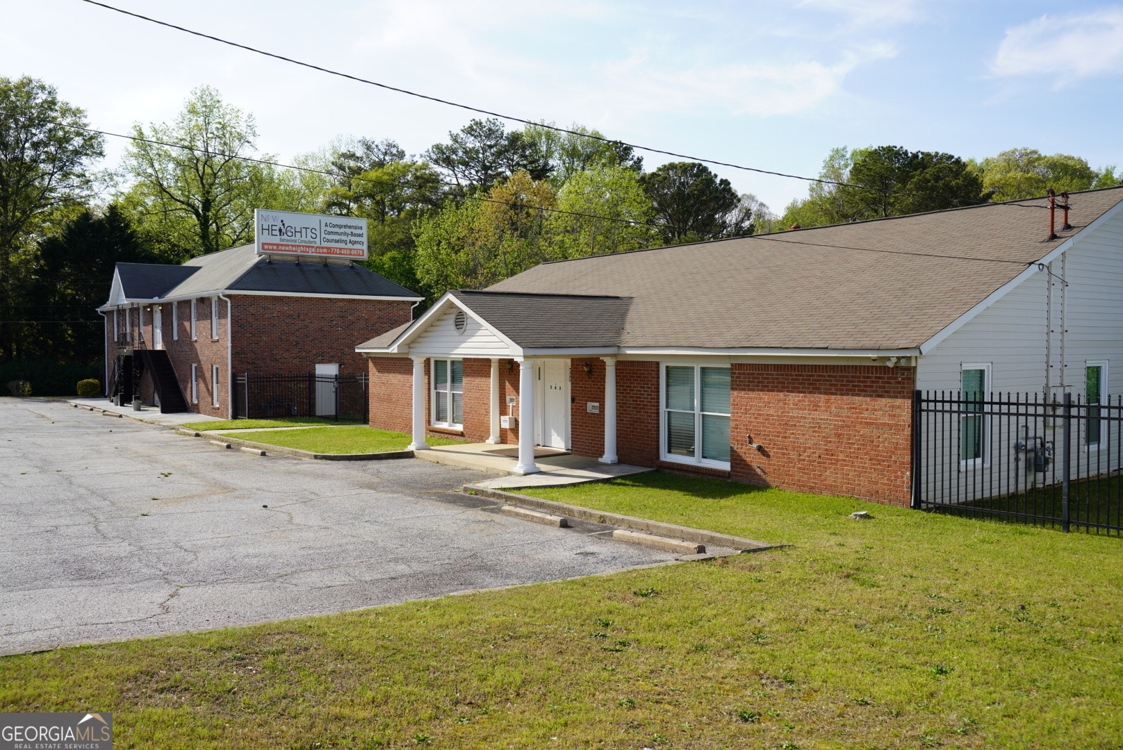 542 Parkwood Way Property Photo 1