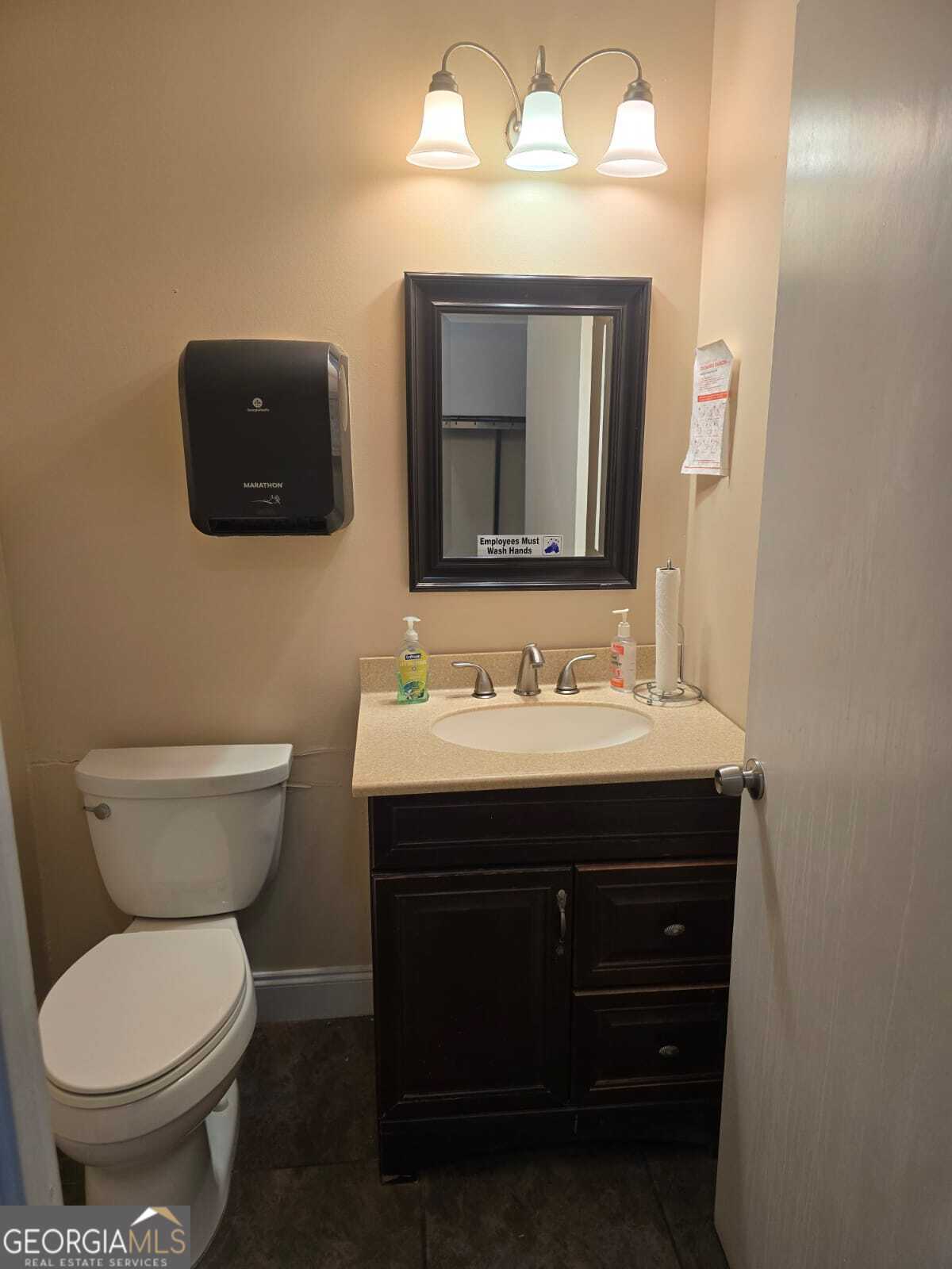 542 Parkwood Way Property Photo 10