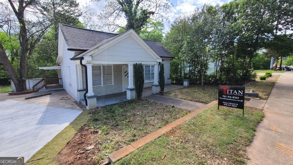 226 Vine Street Property Photo 2