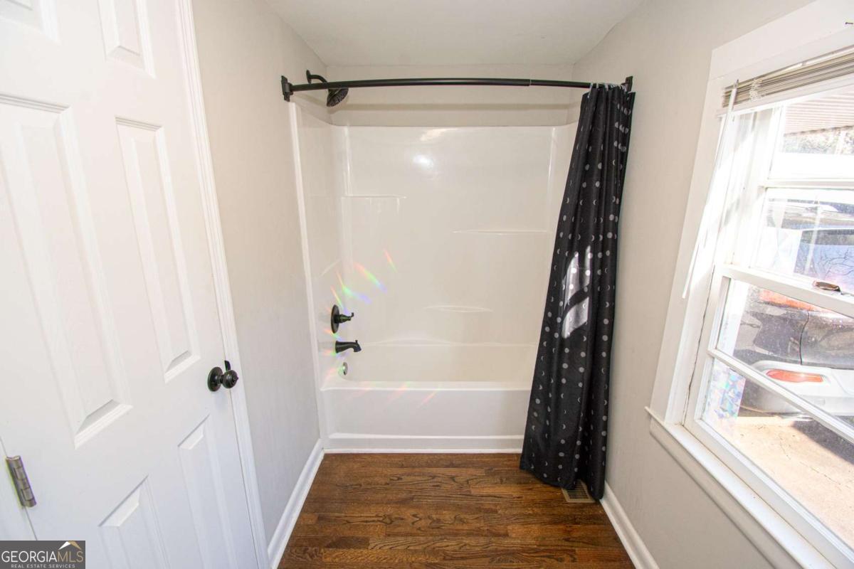 226 Vine Street Property Photo 8