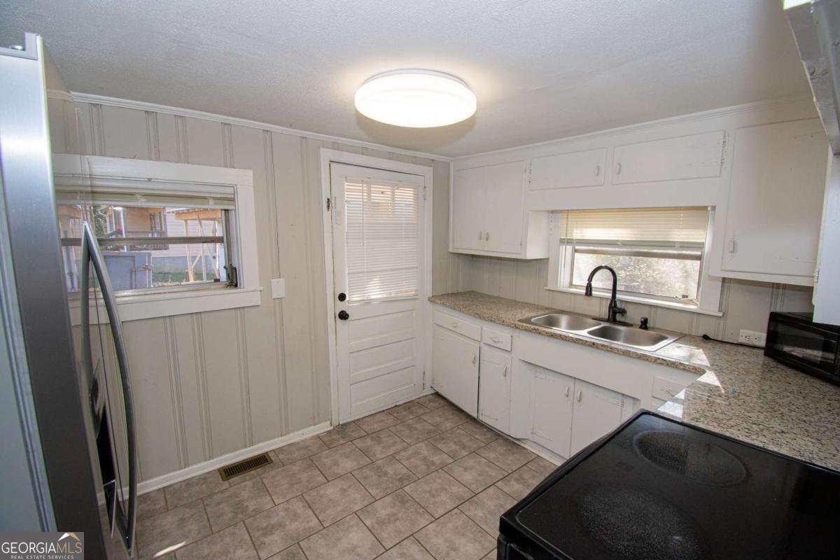 226 Vine Street Property Photo 10