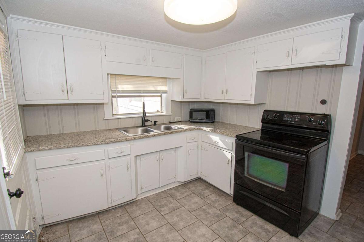 226 Vine Street Property Photo 13