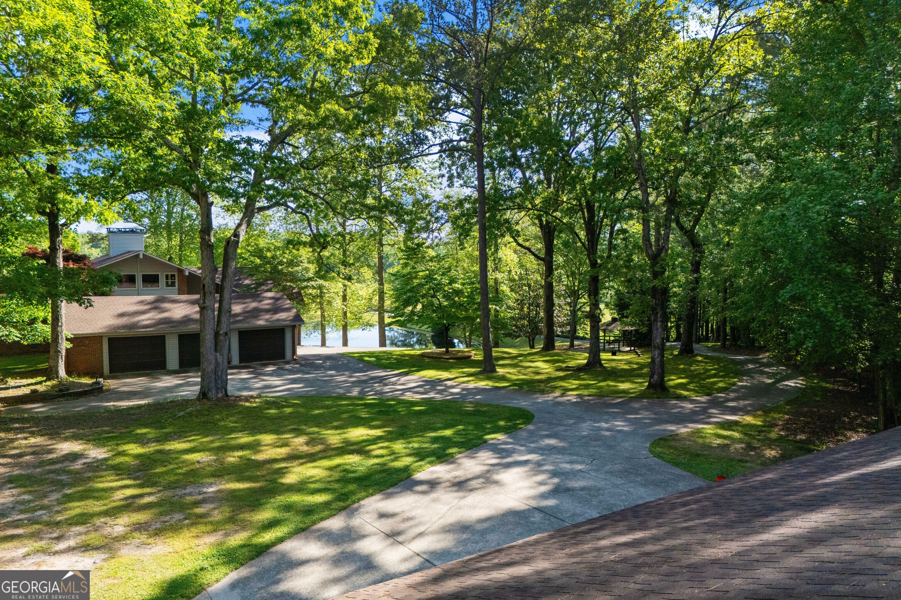 4383 Pool Road Property Photo 5