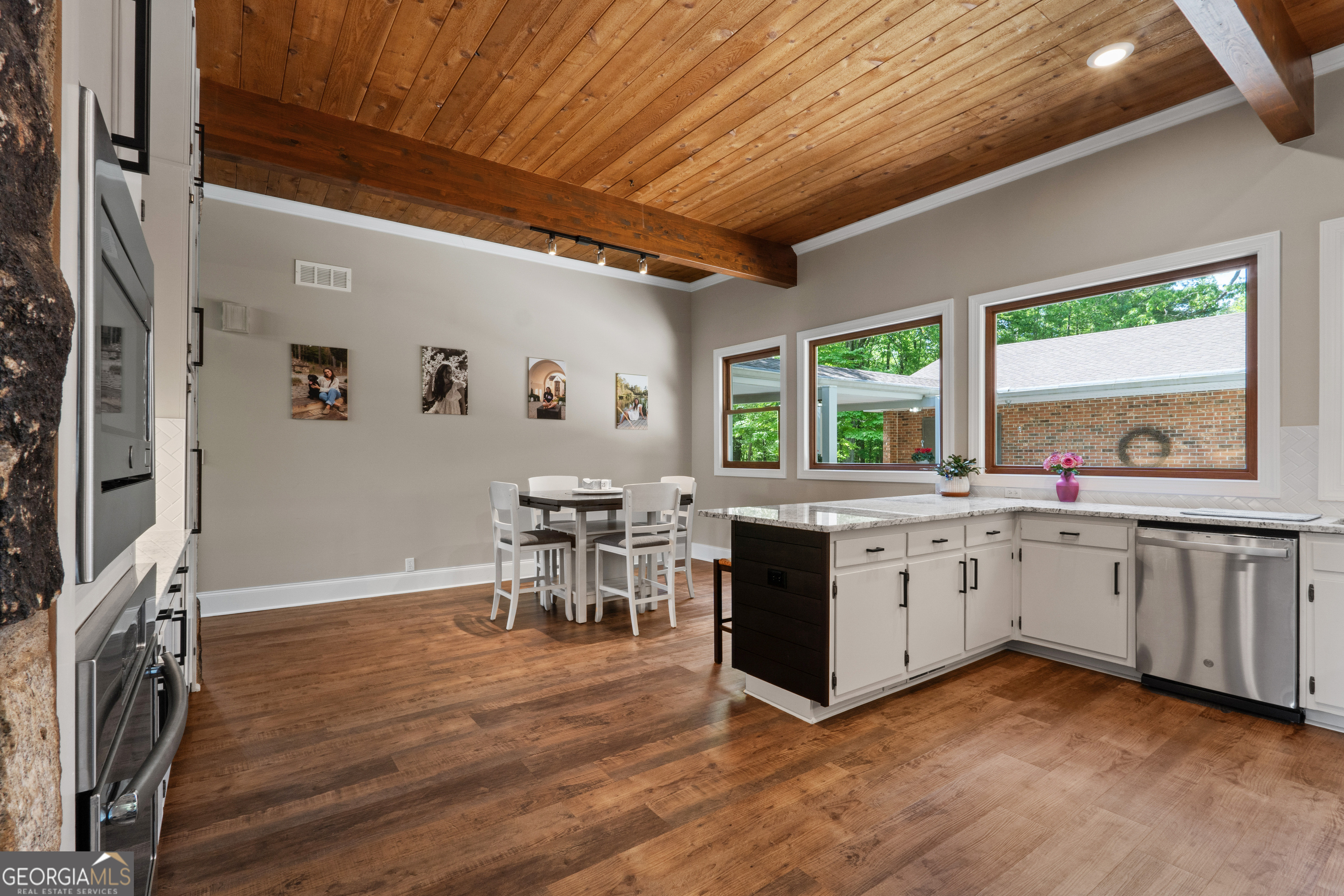 4383 Pool Road Property Photo 26