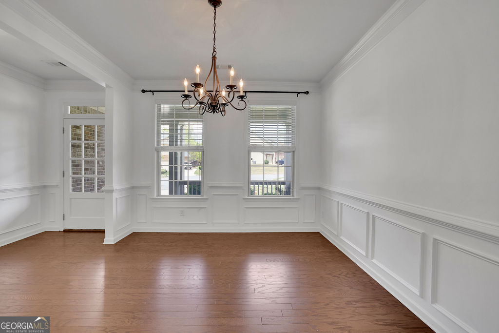 21 Belmore Manor Drive Property Photo 14