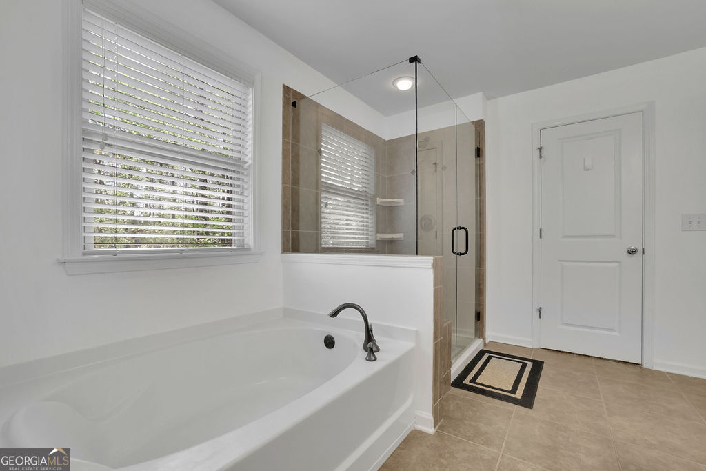 21 Belmore Manor Drive Property Photo 21