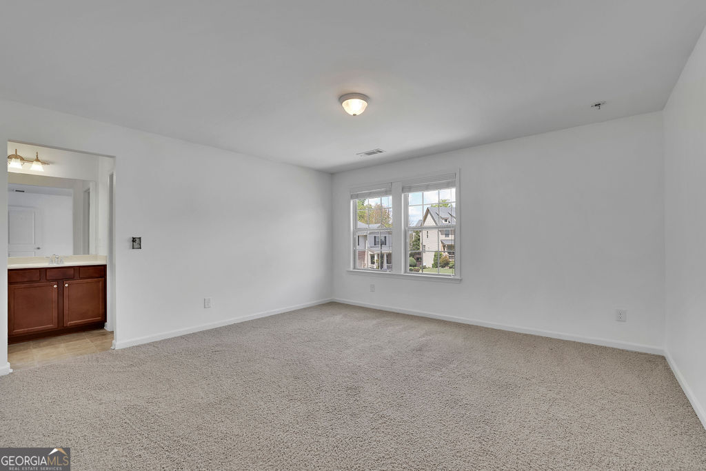 21 Belmore Manor Drive Property Photo 31