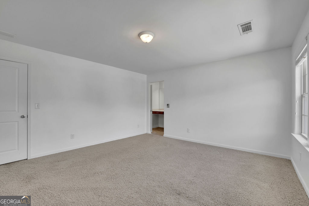 21 Belmore Manor Drive Property Photo 32