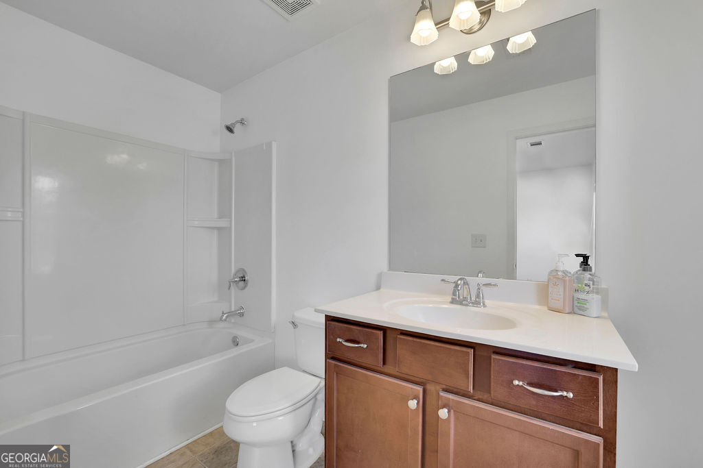 21 Belmore Manor Drive Property Photo 35