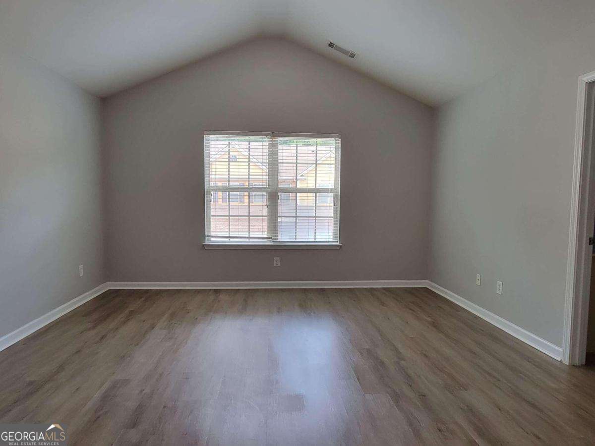 4005 Labrador Way Property Photo 17