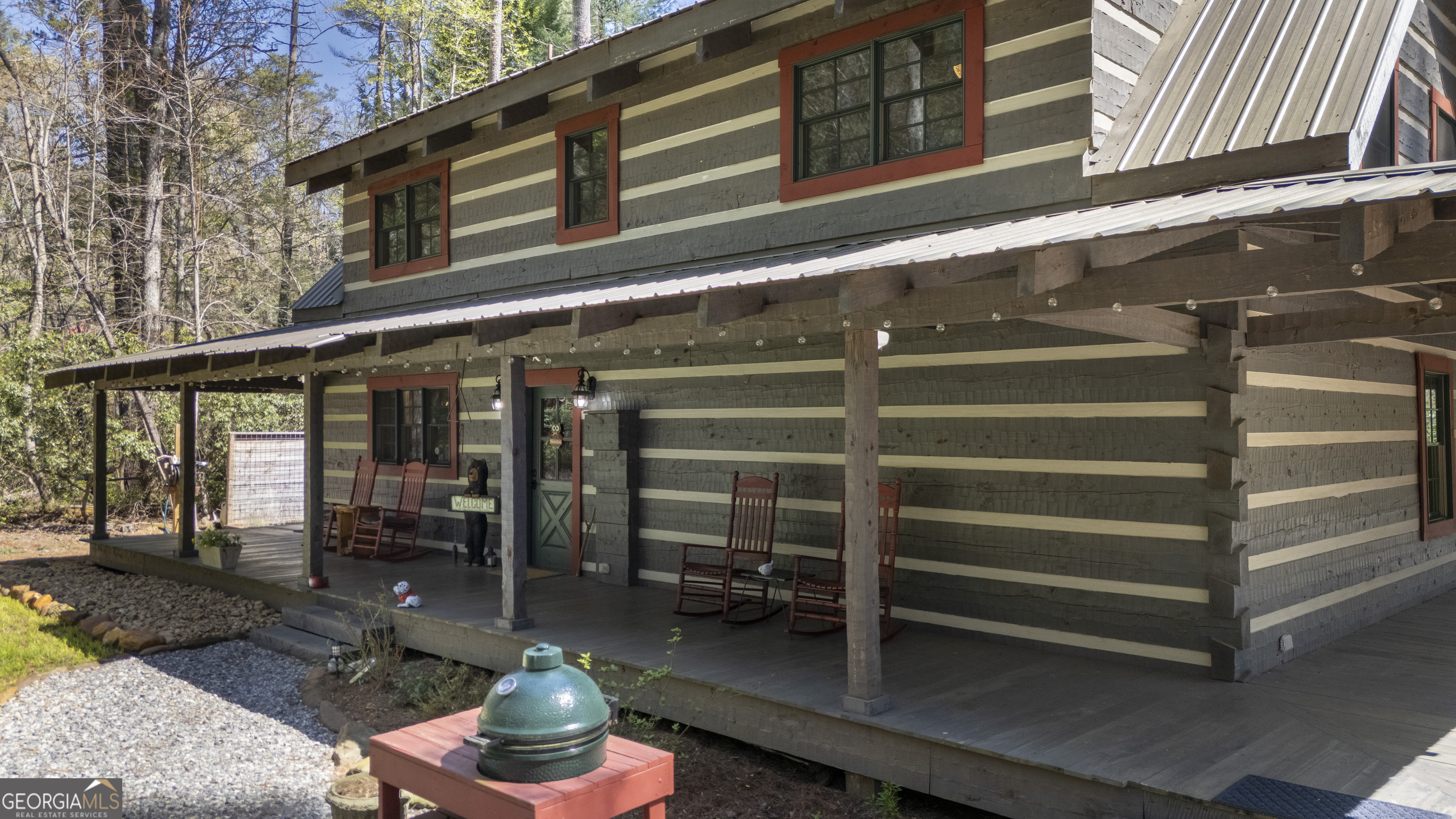 1323 Hooper Road Property Photo 8