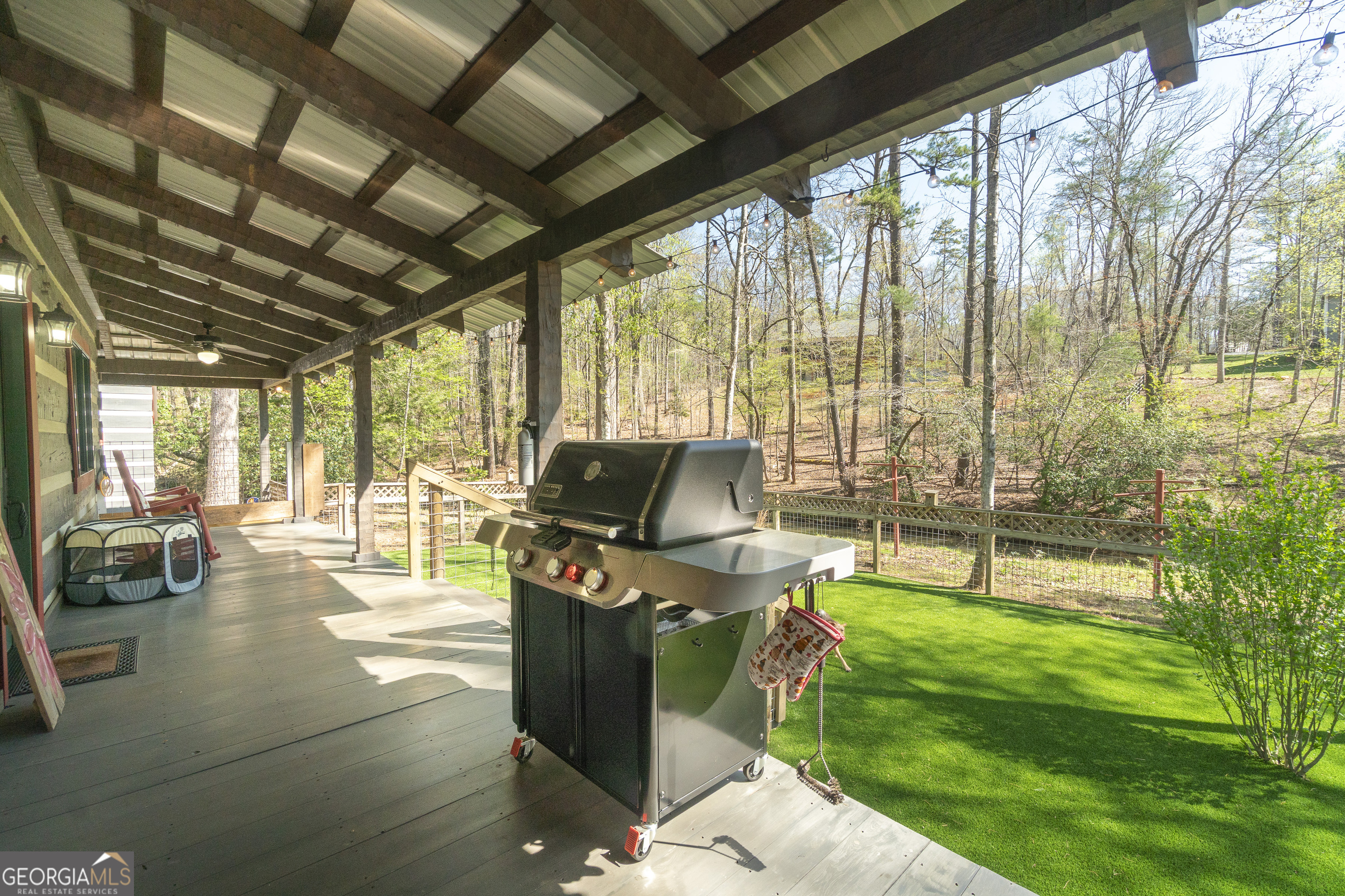 1323 Hooper Road Property Photo 13