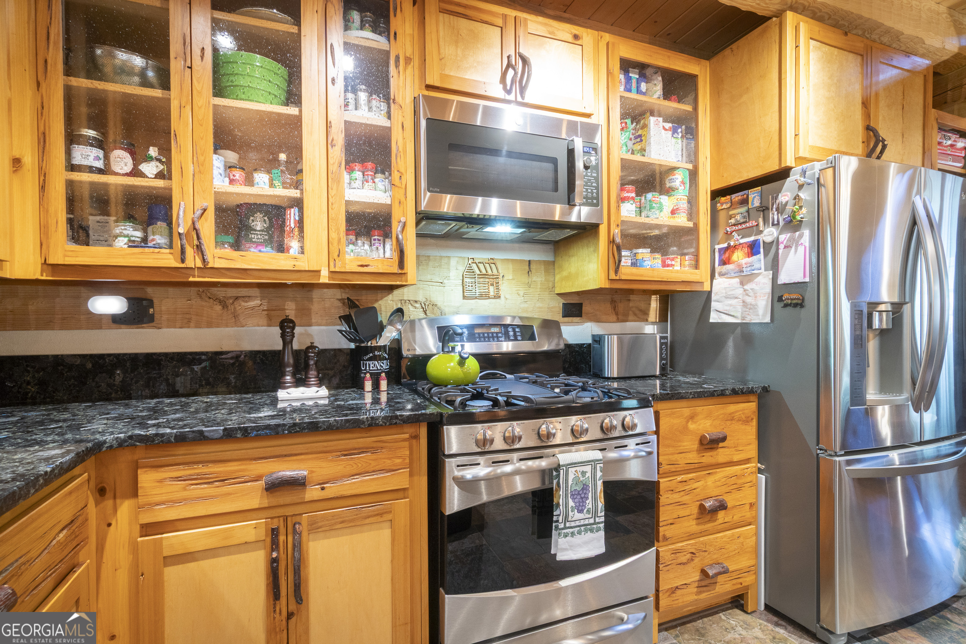 1323 Hooper Road Property Photo 19