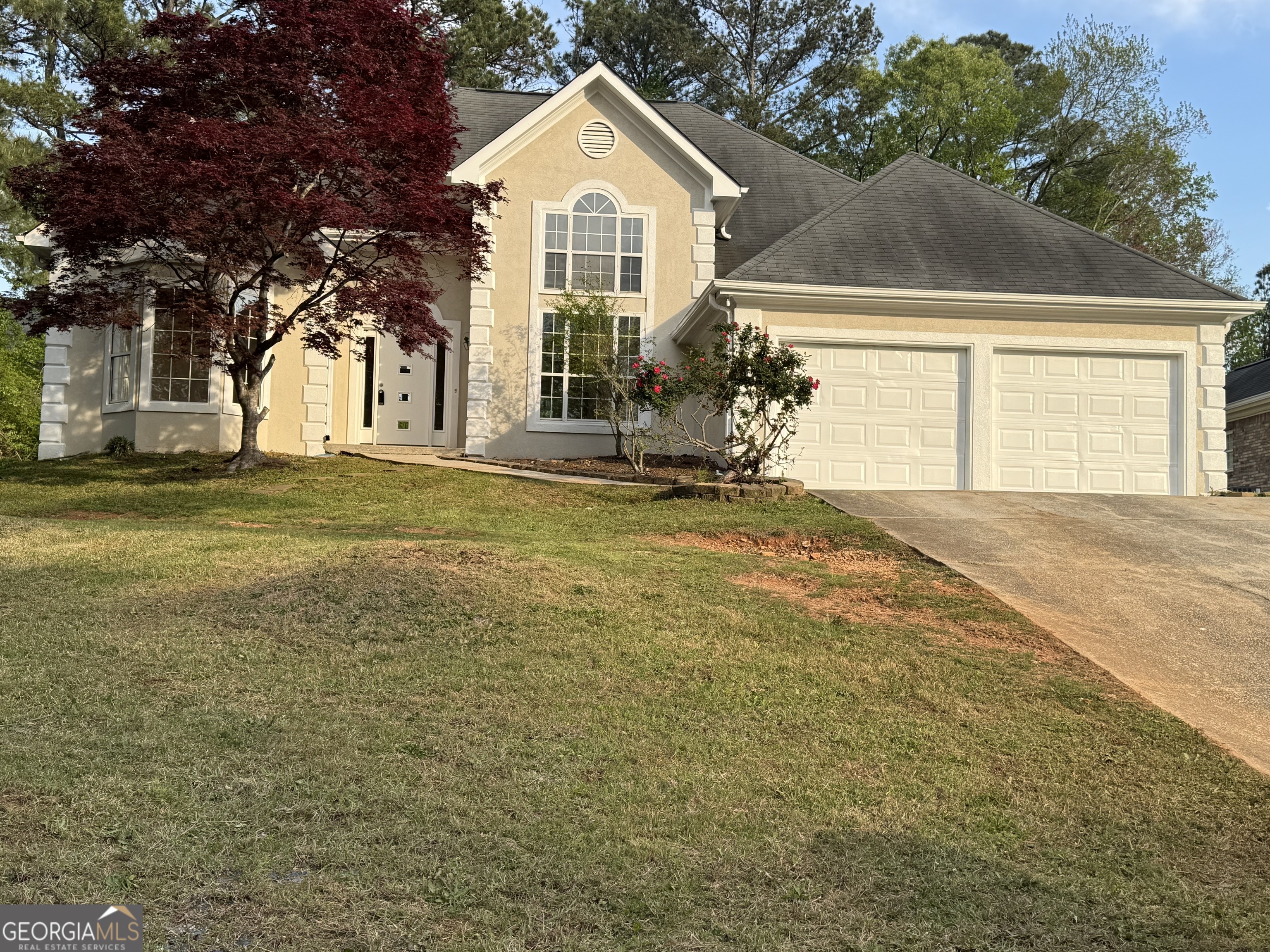 9454 Lakeview Court Property Photo