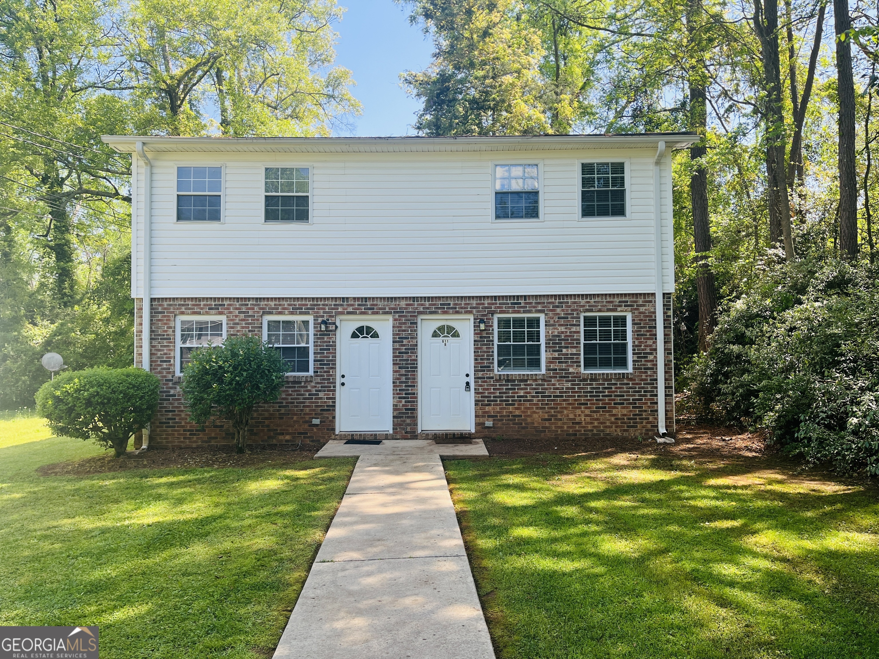 611 Elm Street # B Property Photo