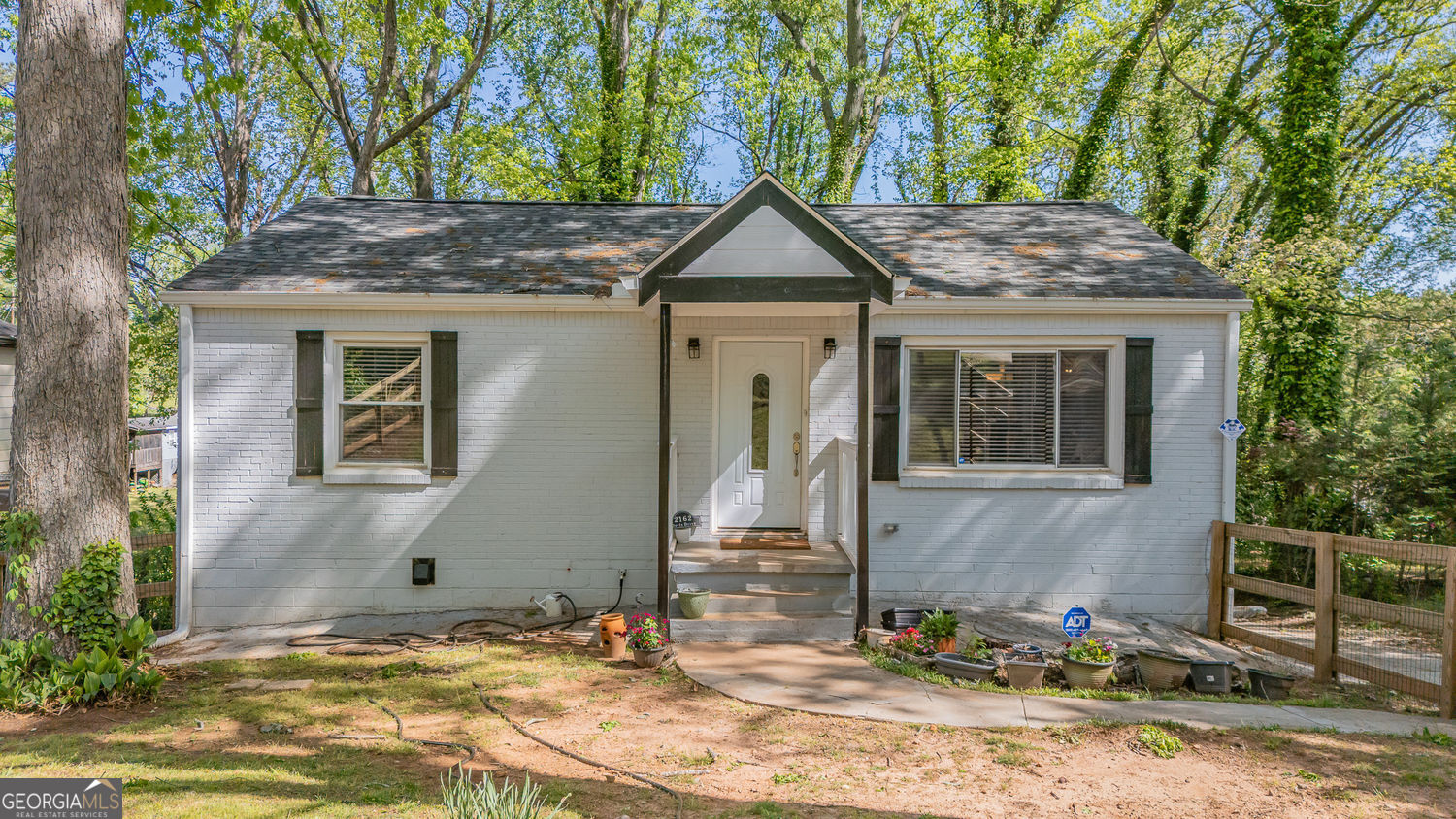 2162 Doris Drive Property Photo 1