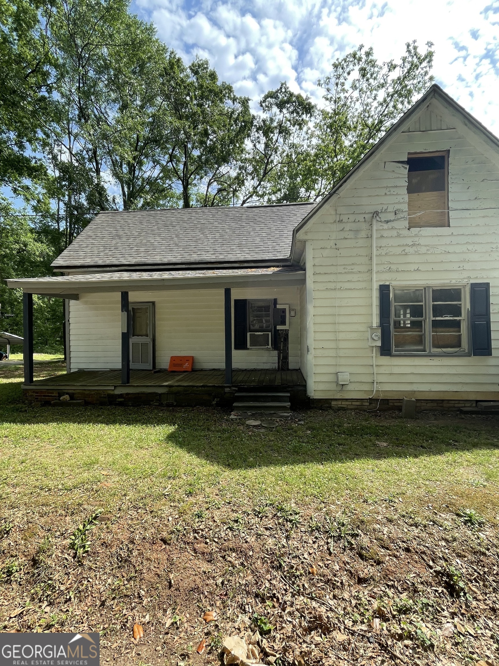 6183 Collins Street Ne Property Photo 1