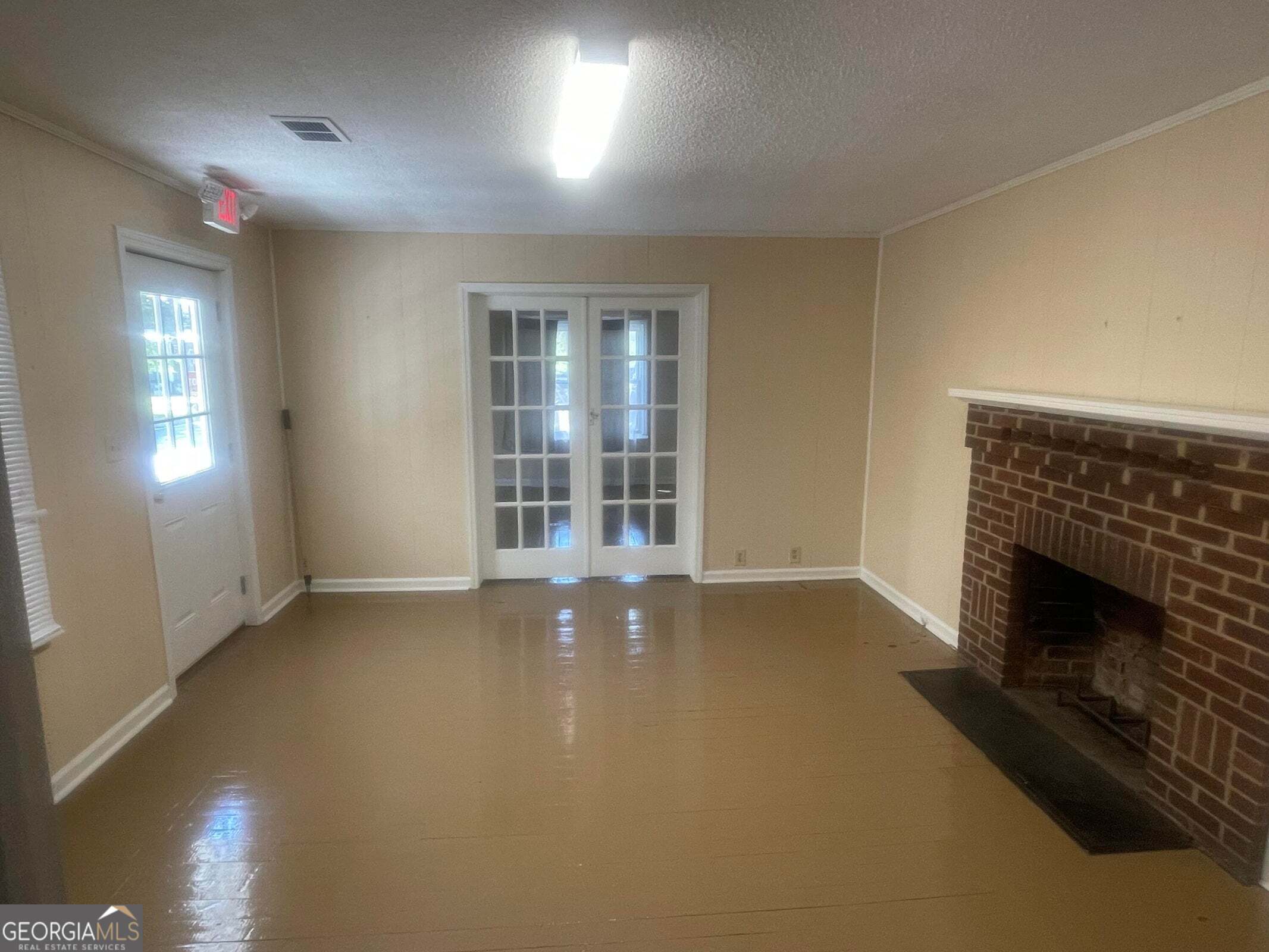 229 Greenway Street Property Photo 3