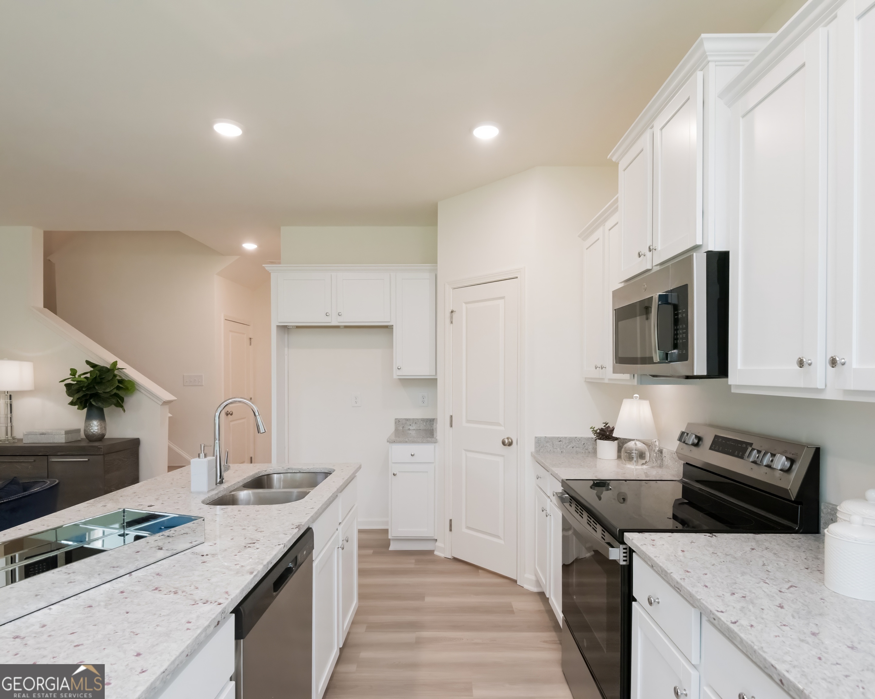 1567 Aiden Way # 34 Property Photo 11
