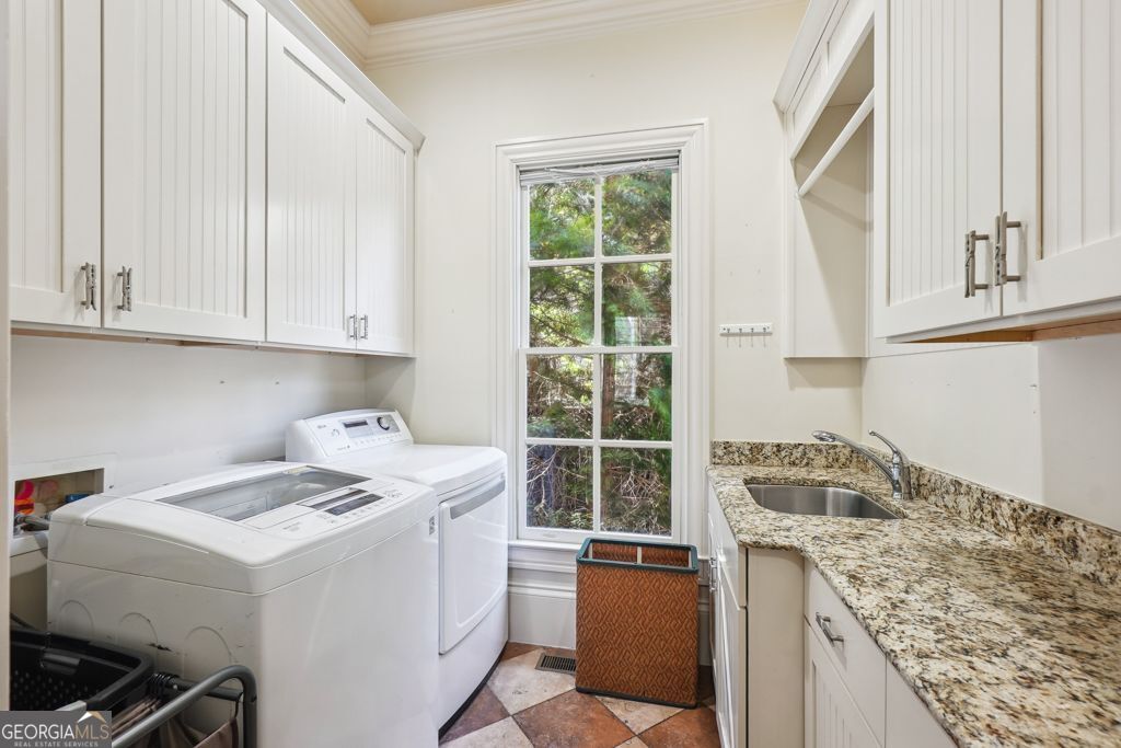 5473 Heyward Square Place Property Photo 18