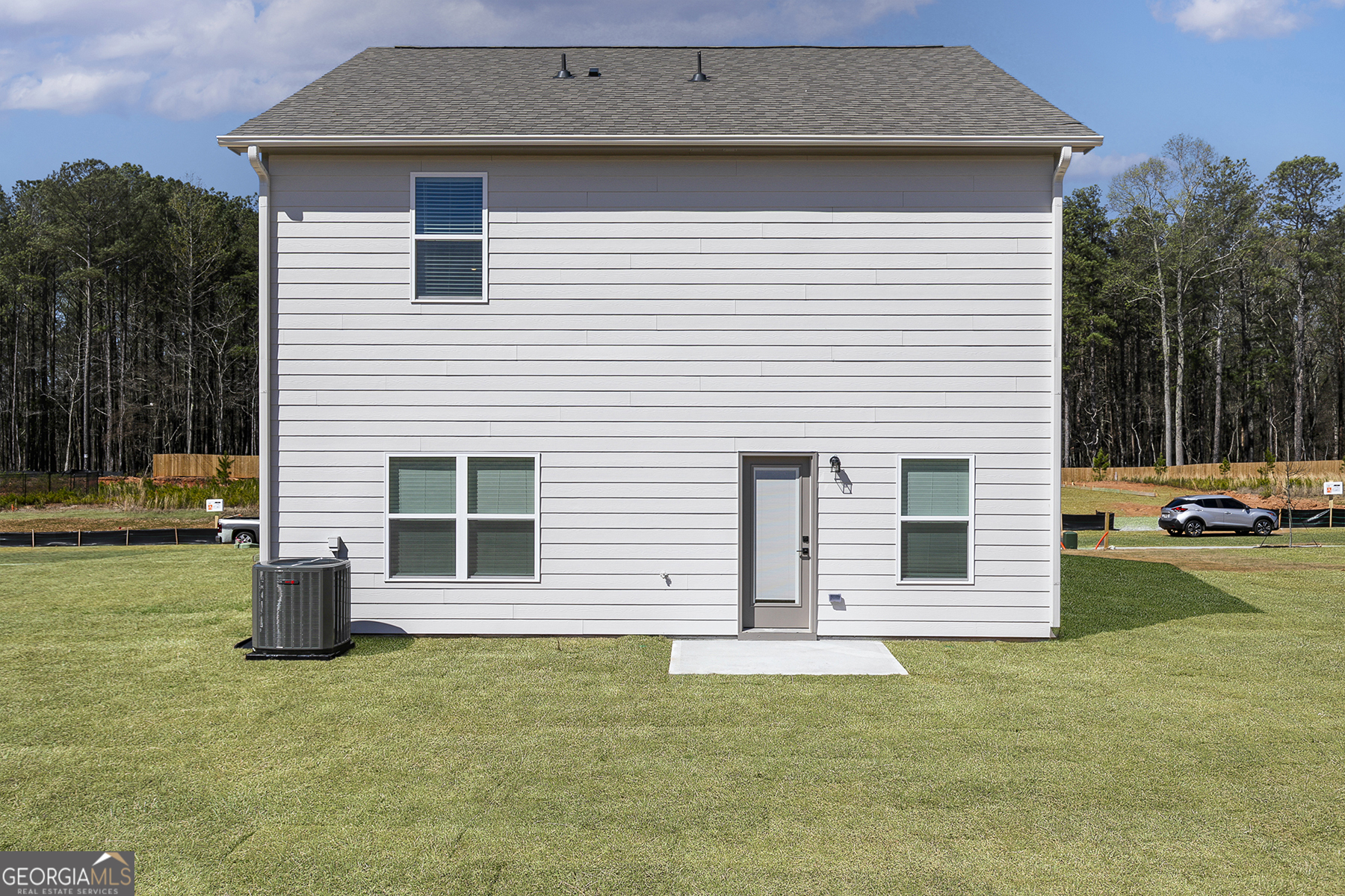 383 Cantrell Drive Property Photo 3
