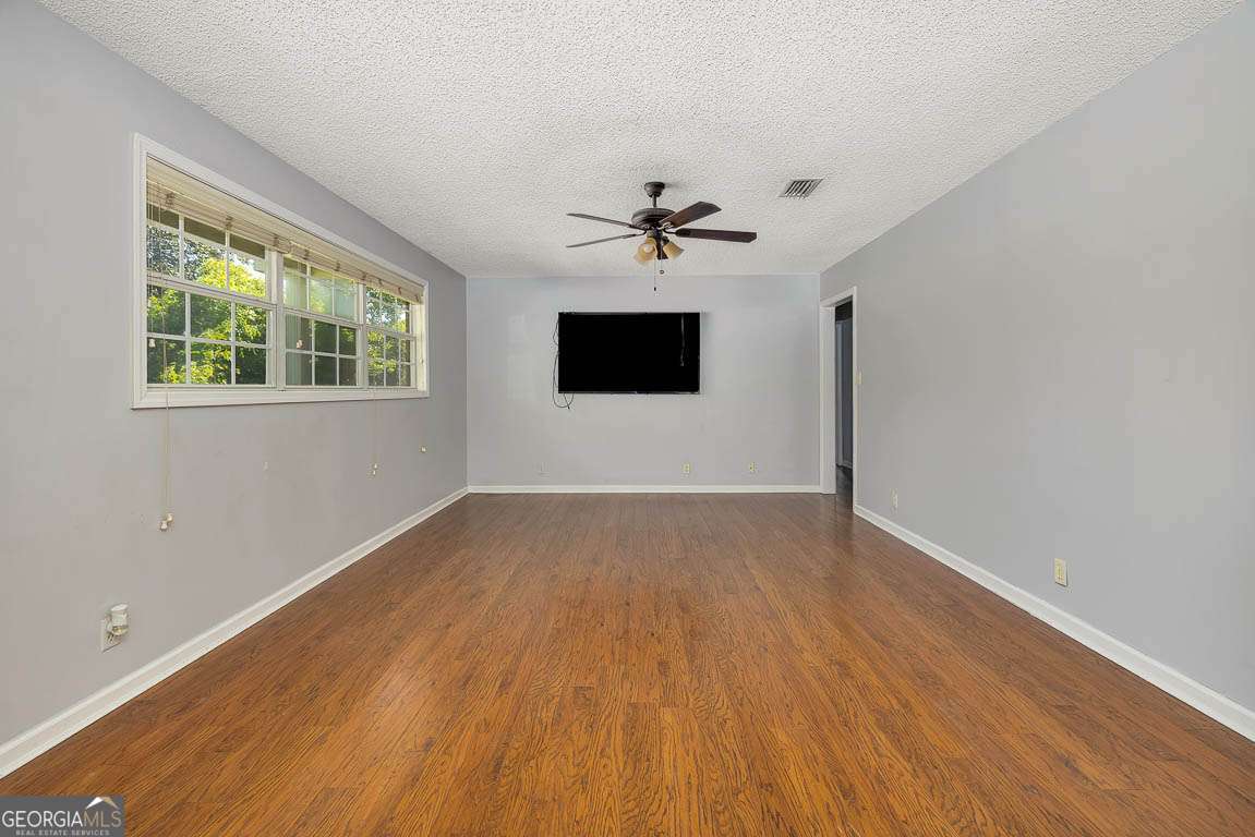2112 Egret Street Property Photo 6