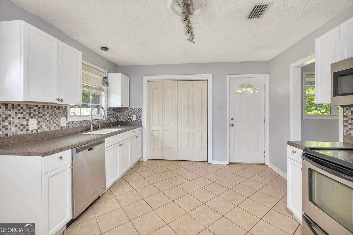 2112 Egret Street Property Photo 12
