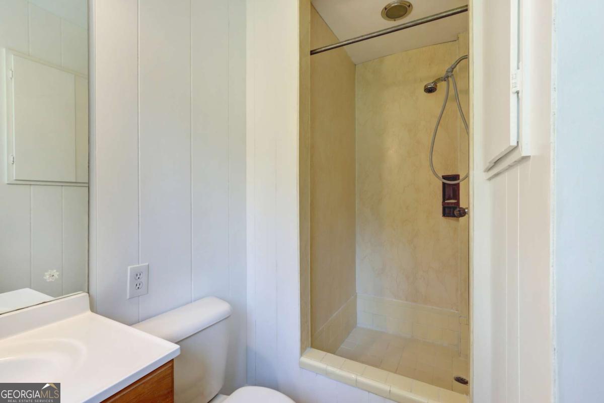 12445 Deerfield Road Property Photo 6