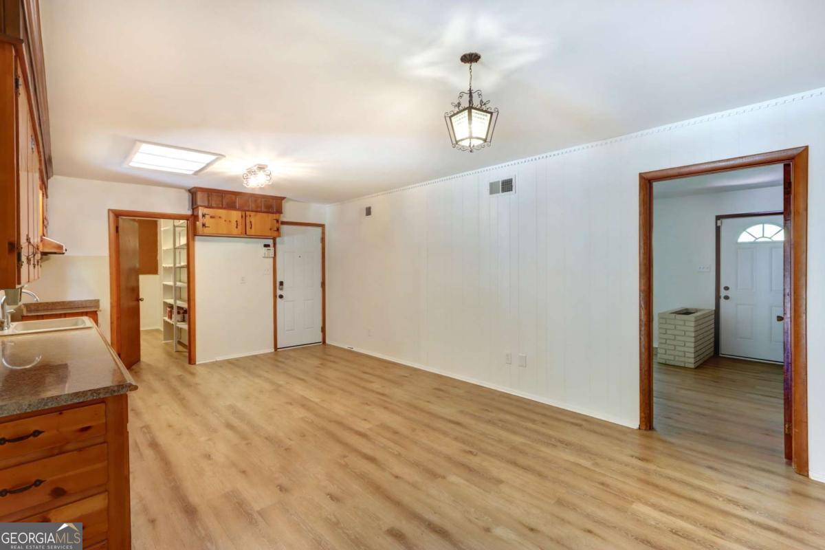 12445 Deerfield Road Property Photo 11