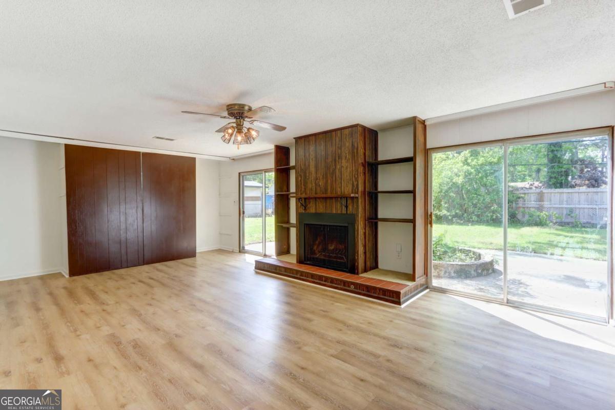 12445 Deerfield Road Property Photo 12