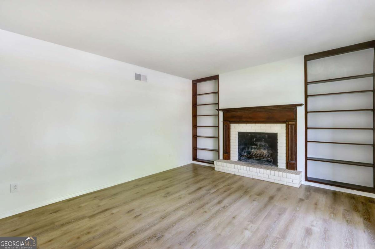 12445 Deerfield Road Property Photo 16