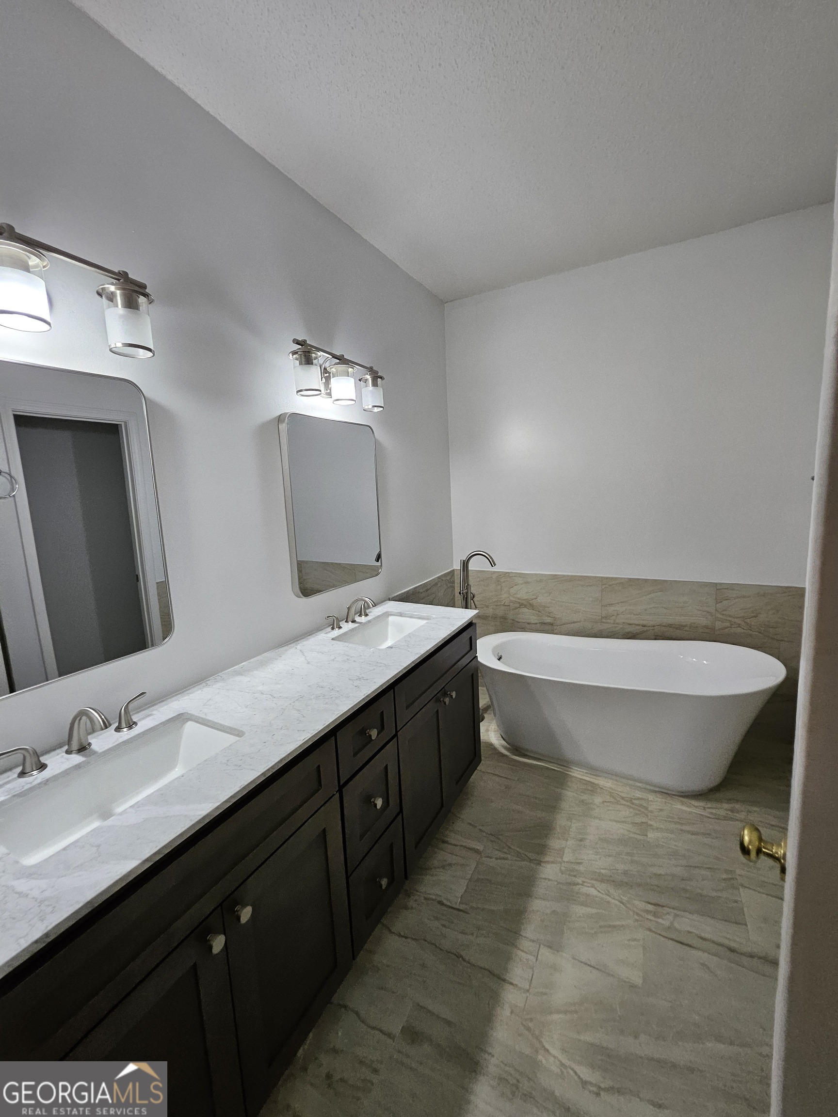 2606 Timbercreek Circle Property Photo 15