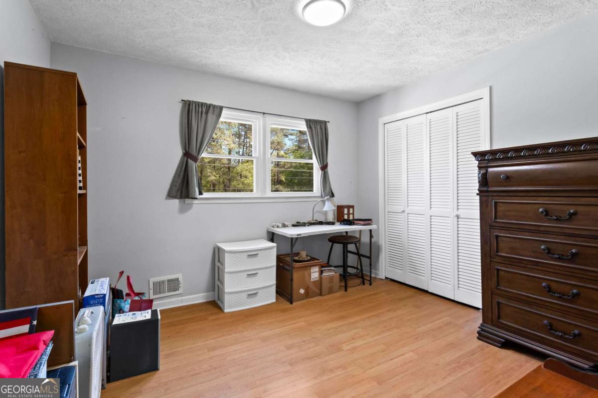 363 Arnold Mill Road Property Photo 17