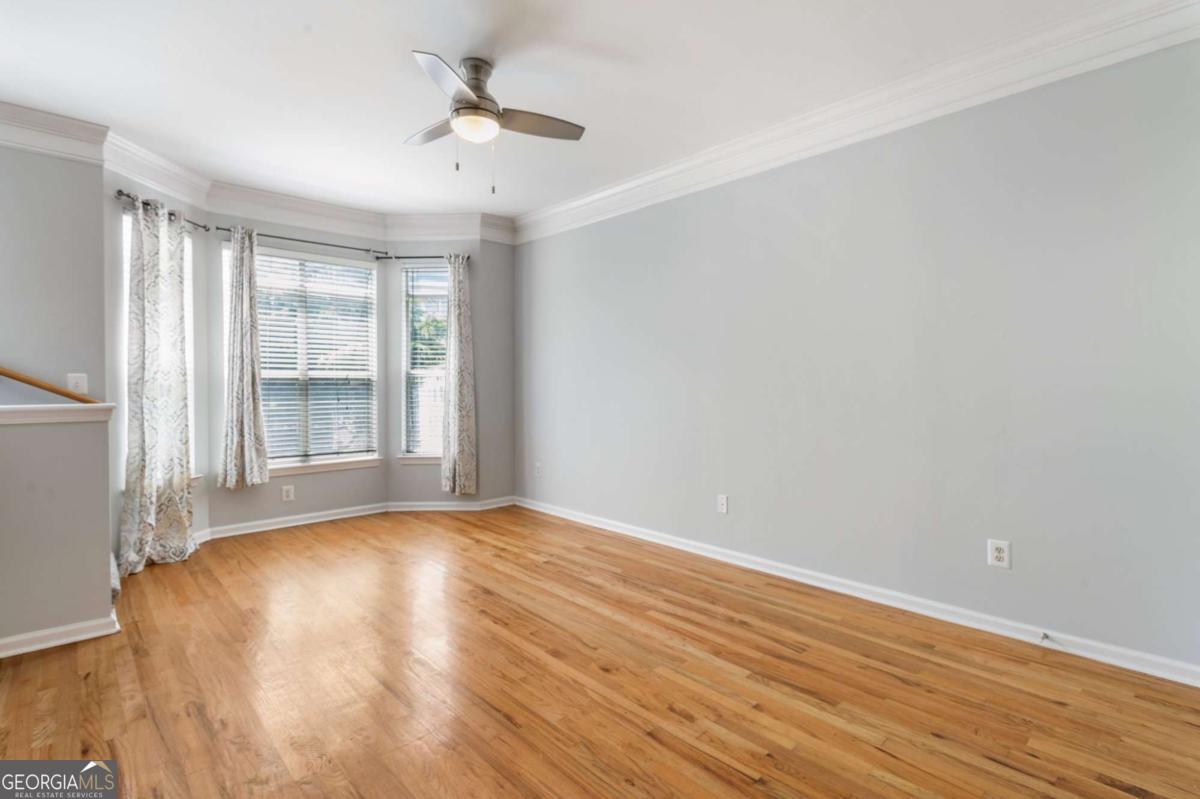 375 Highland Avenue Ne # 1011 Property Photo 6