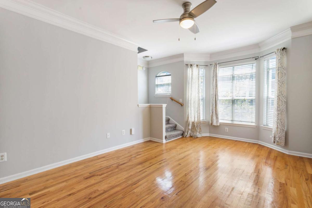 375 Highland Avenue Ne # 1011 Property Photo 8